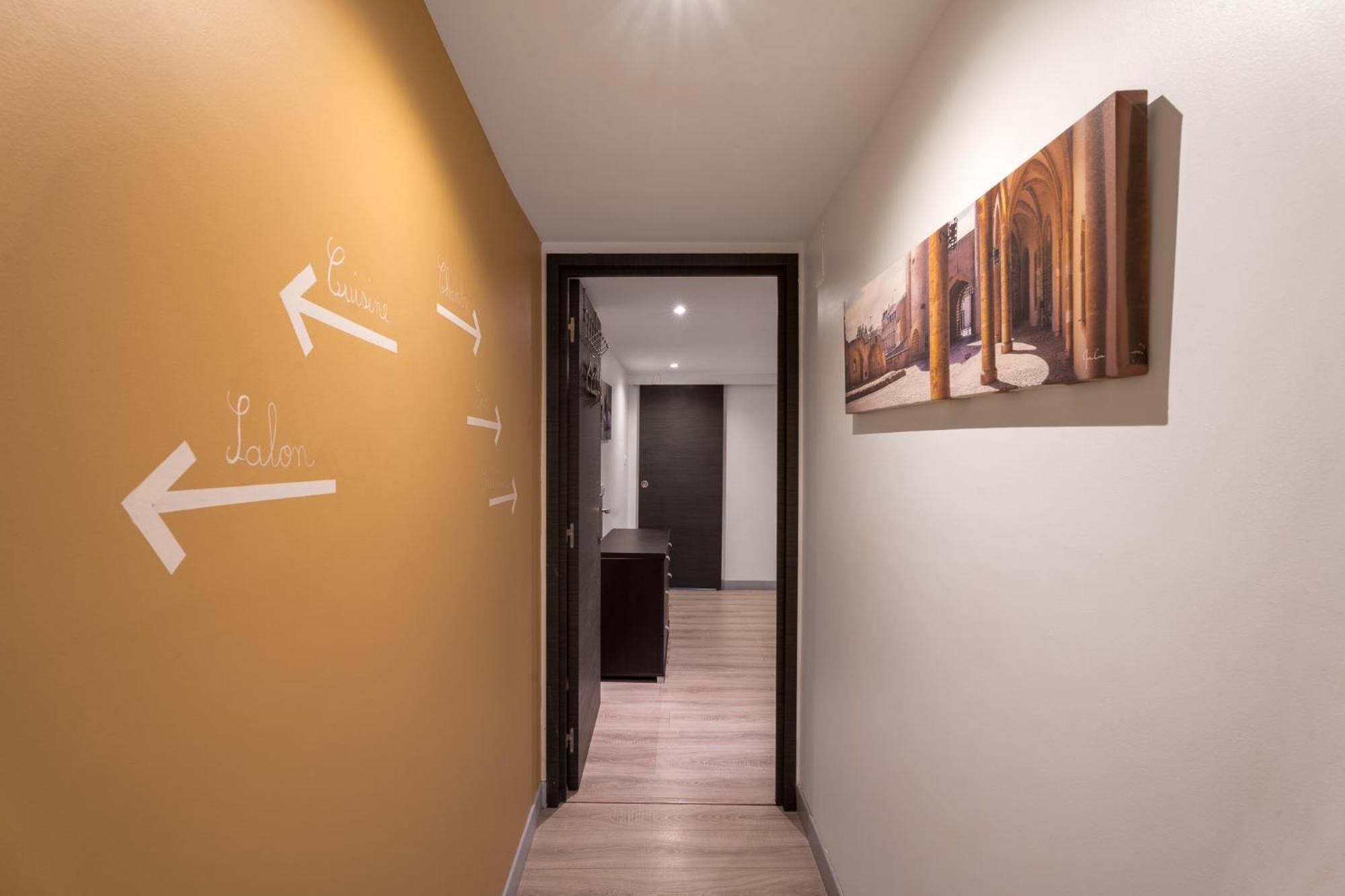 Appartement Spa Privatif Et Cinema Centre Ville Metz Eksteriør billede